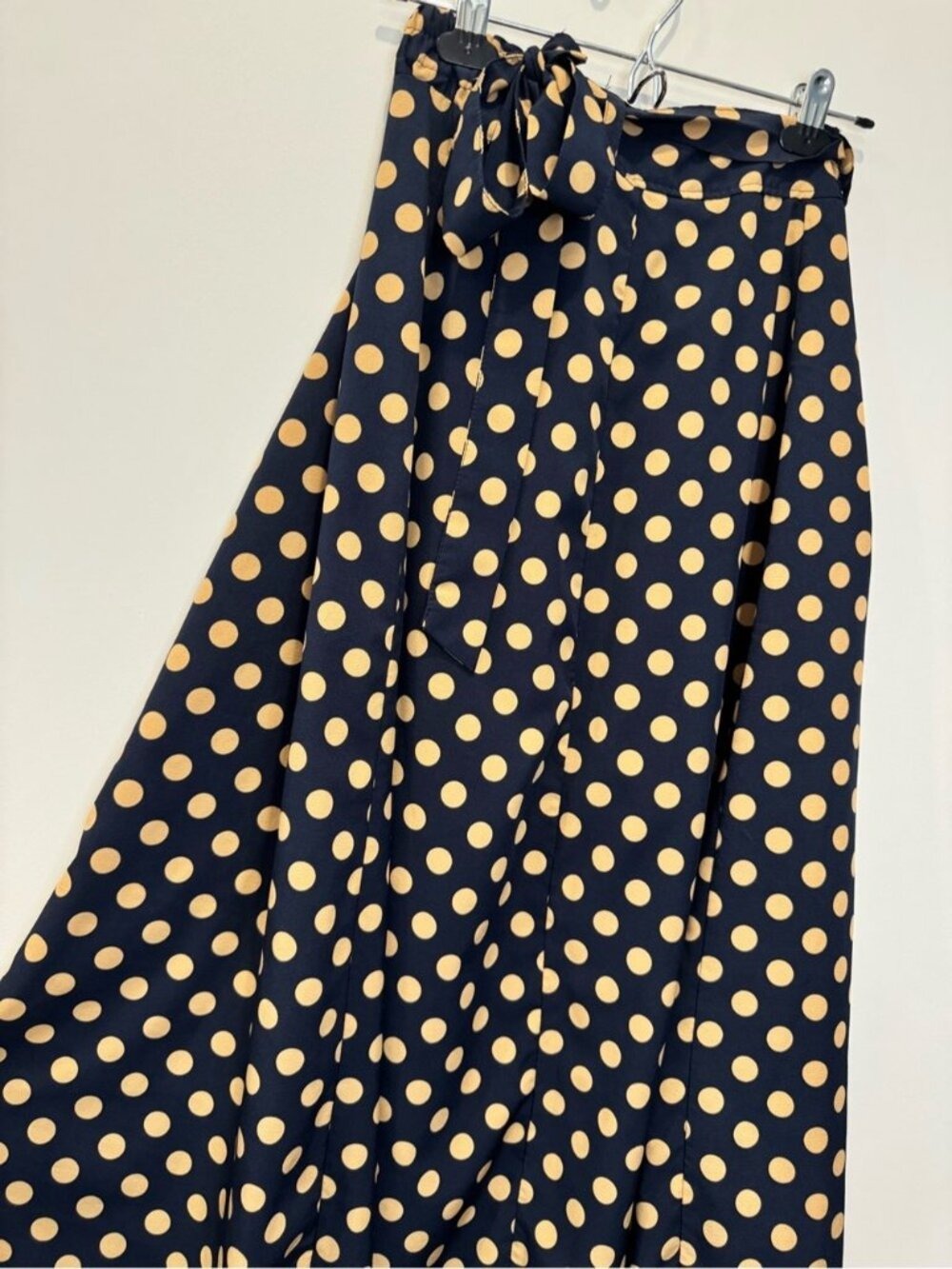 Korean Brand Navy Polka Dot Wrap Midi Skirt Size Small 0861 - Picture 4 of 5